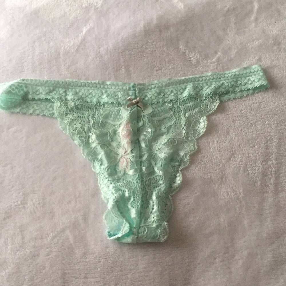 3/15BRAND NEW!medium extra low rise mini cheekster